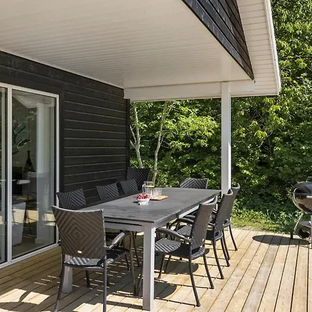 3 Bedroom Gorgeous In * Tranekaer