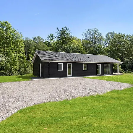 Holiday home Pet Friendly In With Wifi *